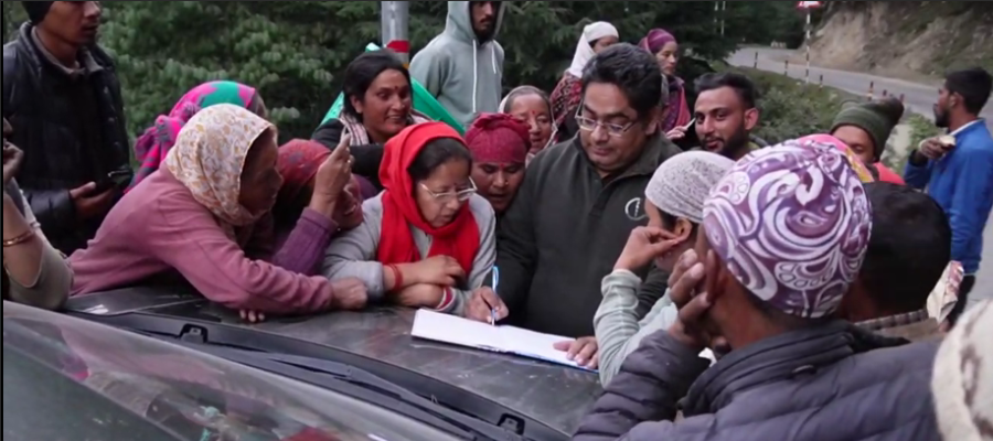 Spreading Warmth in Dharali Uttarkashi How Blanket Distribution is Helping Families